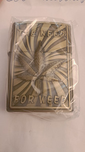 Zippo (6 фото из 9)