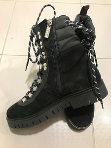 Tommy Hilfiger saapad (4 foto / 7)