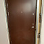 Металлическая дверь в квартиру (фото #1)