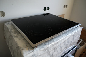 Keraamiline elektripliit Electrolux EHF46547XK (2 foto / 2)