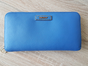 Кошелек dkny оригинал (1 фото из 4)
