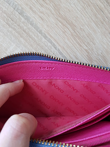 Кошелек dkny оригинал (2 фото из 4)