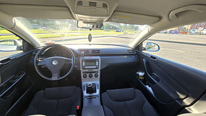 Volkswagen passat b6 2007 (2 foto / 2)