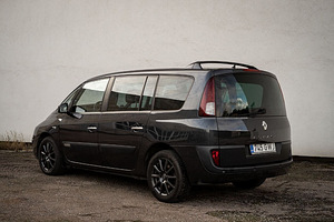Renault grand espace (9 фото из 11)