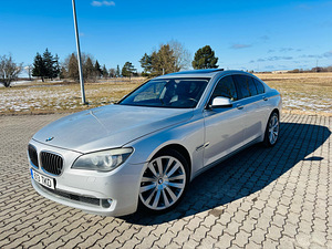 BMW 730, 2008