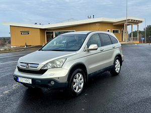 Honda CR-V (1 foto / 9)