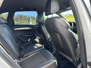 Audi Q5 (7 фото из 8)