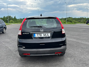 Honda CR-V (8 foto / 10)