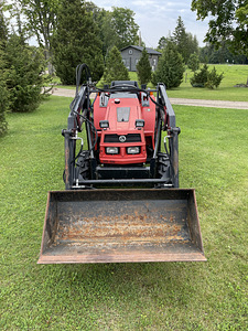 Mitsubishi MT18d väiketraktor frontaaliga (3 foto / 9)
