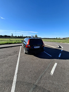 Volvo v70 (2 фото из 7)
