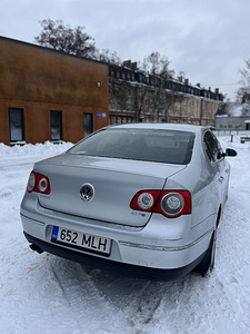 Volkswagen Passat Highline 2.0 147kW (3 foto / 7)