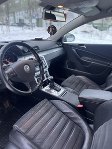 Volkswagen Passat Highline 2.0 147kW (6 foto / 7)
