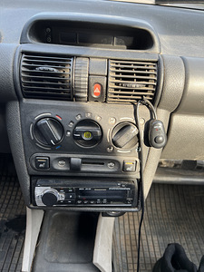 Opel Combo 1,7D 44kw - ÜV 09.2023 (8 foto / 10)