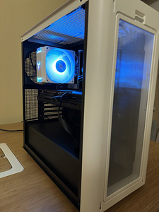 Lauaarvuti i9-11900 / RX 6800 16GB / 16GB 3200Mhz / M.2 SSD (4 foto / 6)