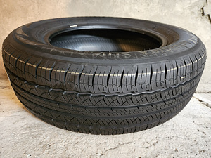 Tuttuued suverehvid Triangle Advantex SUV 225/65 R17 106V (3 foto / 4)