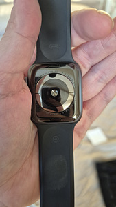 Apple watch 4, 44мм (6 фото из 6)
