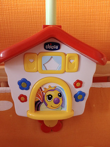Muusikakarussell Chicco (1 foto / 2)