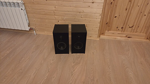 Tippklassi riiuli kõlarid Grundig (1 foto / 3)