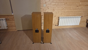 Колонки Yamaha (3 фото из 4)