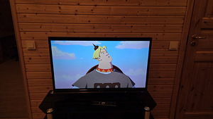 Teler Grundig 40" (102 cm) Full HD (2 foto / 5)