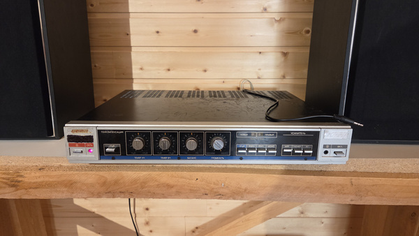 Stereo võimendi Vega