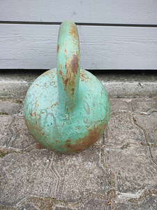 Kettlebell 16kg (2 foto / 2)