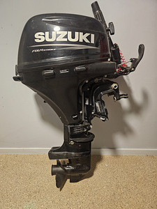 Motor suzuki df 20 (5 foto / 5)
