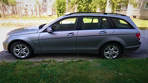 MB C 200 CDI универсал (3 фото из 10)