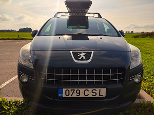 Mahtuniversaal Peugeot 2008 ökopill (6 foto / 9)