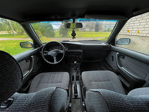 Toyota Carina II (2 foto / 10)