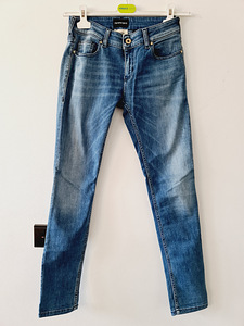 Teksad Emporio Armani (1 foto / 2)