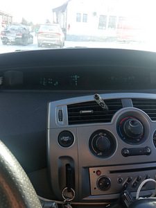 Renault Megane Scenic (5 foto / 5)