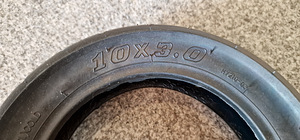 Rehv 10 x 3.0 kaameraga (3 foto / 4)