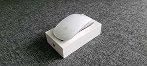 Apple Magic Mouse 2 (1 foto / 1)