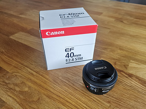 Canon 40mm 2.8 STM (2 foto / 2)