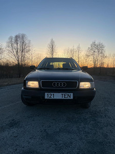 Audi 80 B4 Avant 2.0 66kw (1 foto / 14)