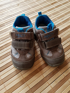 Superfit kingad suurus 24 (1 foto / 3)