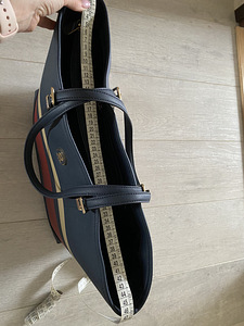 Uus suur Tommy Hilfiger käekott (4 foto / 7)