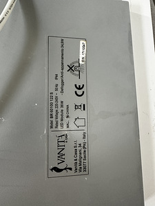 Peegel LED 1000x600 (4 foto / 4)