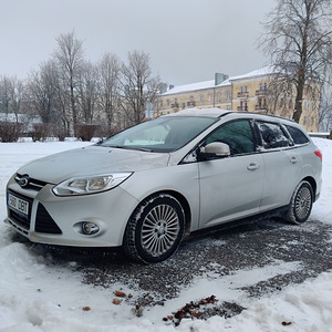 Ford focus 3 universaal (6 foto / 10)
