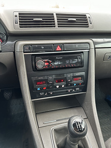 Audi A4 1.9D 74kw manual (7 фото из 8)