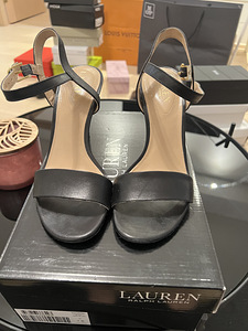 Ralph Laureni sandaalid