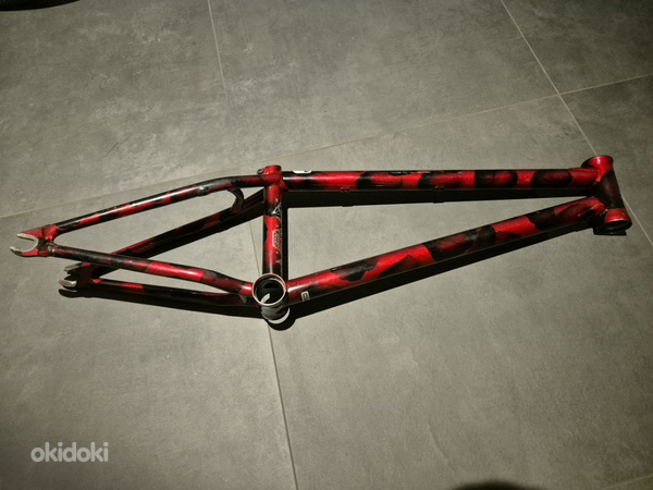 Рама BMX: Wethepeople Versus 20.65" TT + Задние тормоза