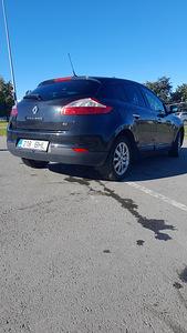 Renault megane (4 foto / 8)
