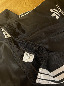 Adidase dressid s.116 (7 foto / 7)