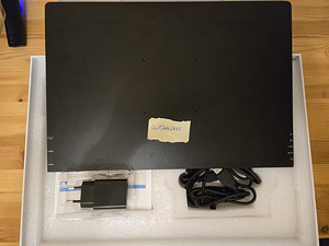 16" kaasaskantav OLED monitor 2880x1800 120Hz (2 foto / 2)