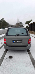 Kia Carnival (4 фото из 4)