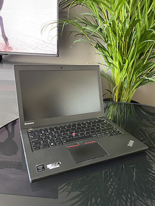 Lenovo X250 (2 фото из 2)