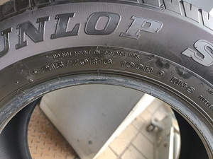215 70 16 Dunlop ST20 (4 foto / 4)