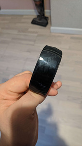 Samsung Gear Fit2 Pro (3 фото из 5)